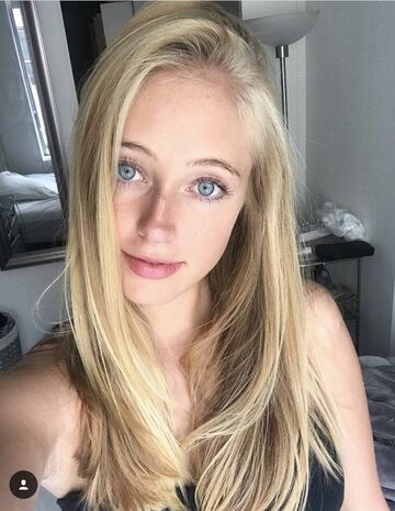 Renata Brazee — hair model in New York, NY
