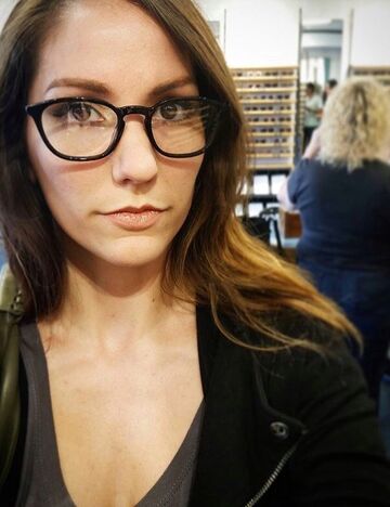 Nena — hair model in Los Angeles, CA