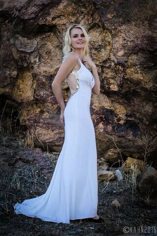 NICOLETTE — hair model in Studio City, CA