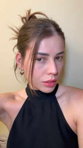Kimberlie Correa — hair model in Miami, FL