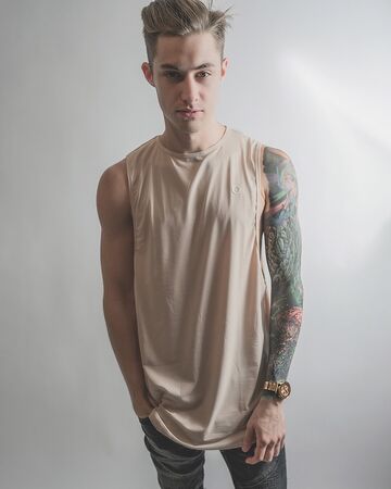 Luke Holland — hair model in Hollywood, CA