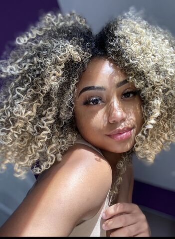 Kathryn — hair model in Pembroke Pines, FL