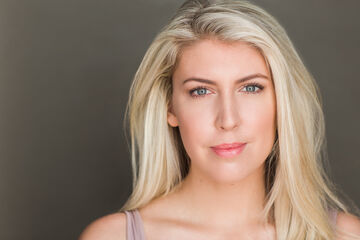 Sara Zoe Budnik — hair model in New York, NY