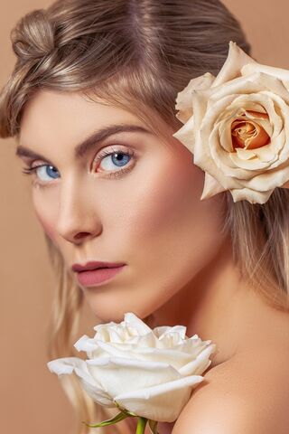 Ashley Hewlett — hair model in Orlando, FL