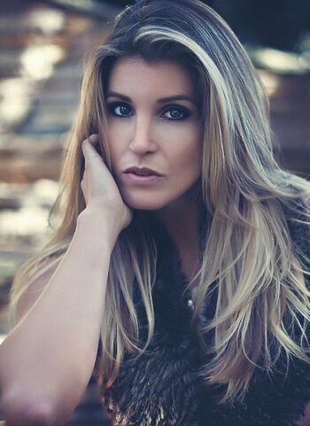 Gabriela Bernes — hair model in Orlando, FL