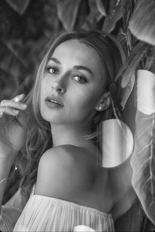 Alina Shel — hair model in Hollywood, CA