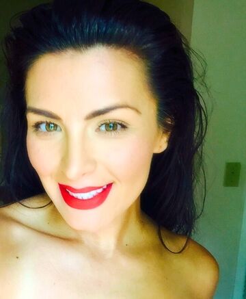 Xochitl Manole — hair model in Jacksonville, FL