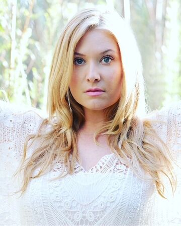 Shannon Ewing — hair model in Santa Monica, CA