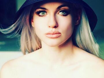 Ariel — hair model in Los Angeles, CA