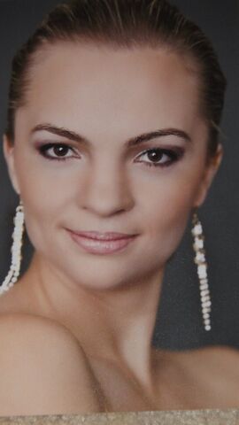 Marta Mykhaylyshyn — hair model in Buffalo Grove, IL