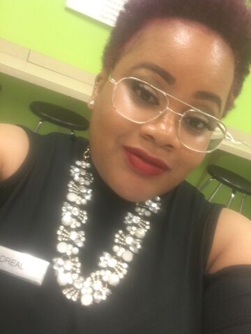 Loreal Barnes — hair model in Chicago, IL