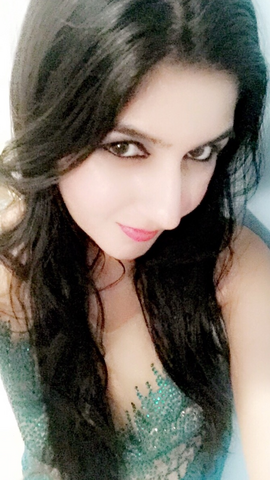 Tina R — hair model in New York, NY