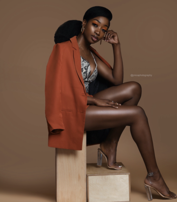Yvonne Kensah — hair model in Hartford, CT