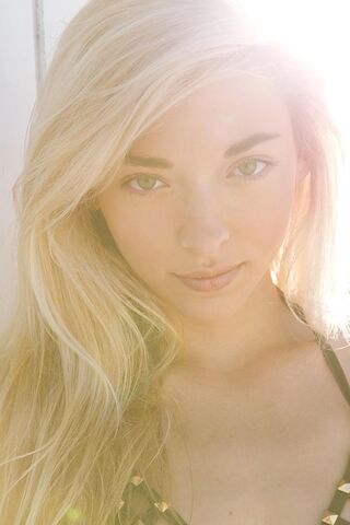 Julia Nolan — hair model in Miami, FL