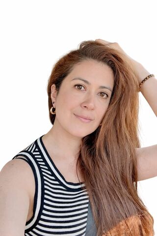Giuliana — hair model in National Harbor, MD