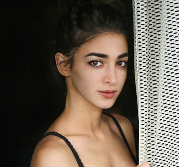 Sayda Hartoonian — hair model in North Hollywood, CA