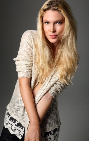 Elizabeth Jelle — hair model in Brooklyn, NY
