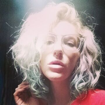 Mel Montesi — hair model in Los Angeles, CA