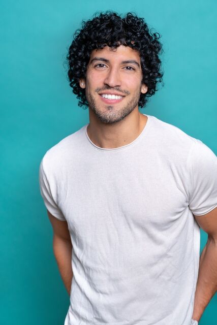 Aaron Valenzuela